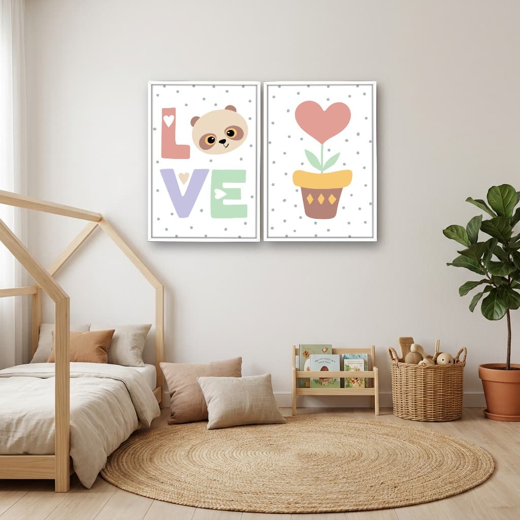 Kit 2 Quadros Decorativos Infantis Love e Vasinho
