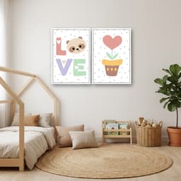Kit 2 Quadros Decorativos Infantis Love e Vasinho