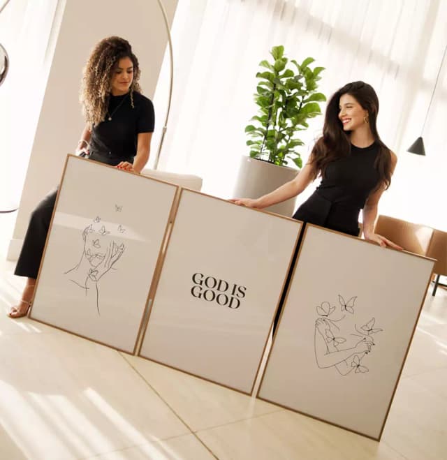 Kit Quadro Decorativo Amanda God Is Good
