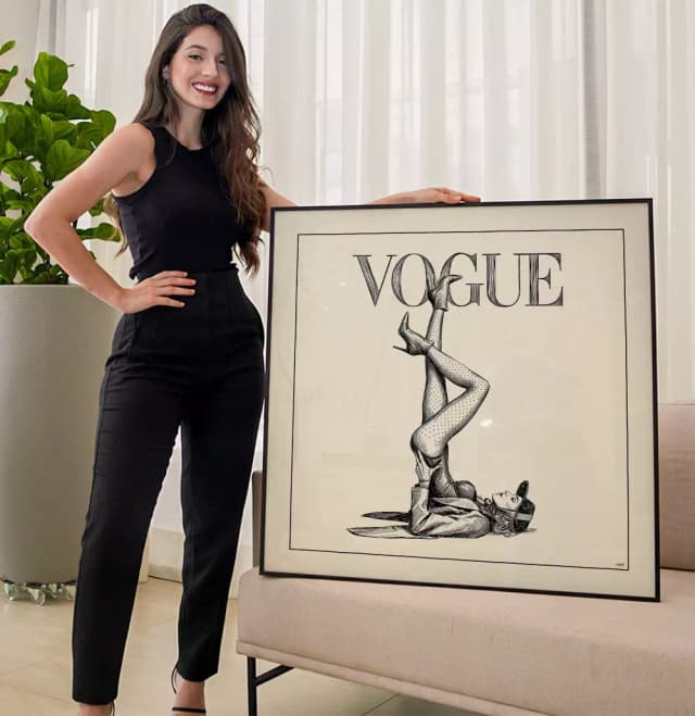 Quadro Decorativo Vogue Meia Calça Poá Pernas pro Ar